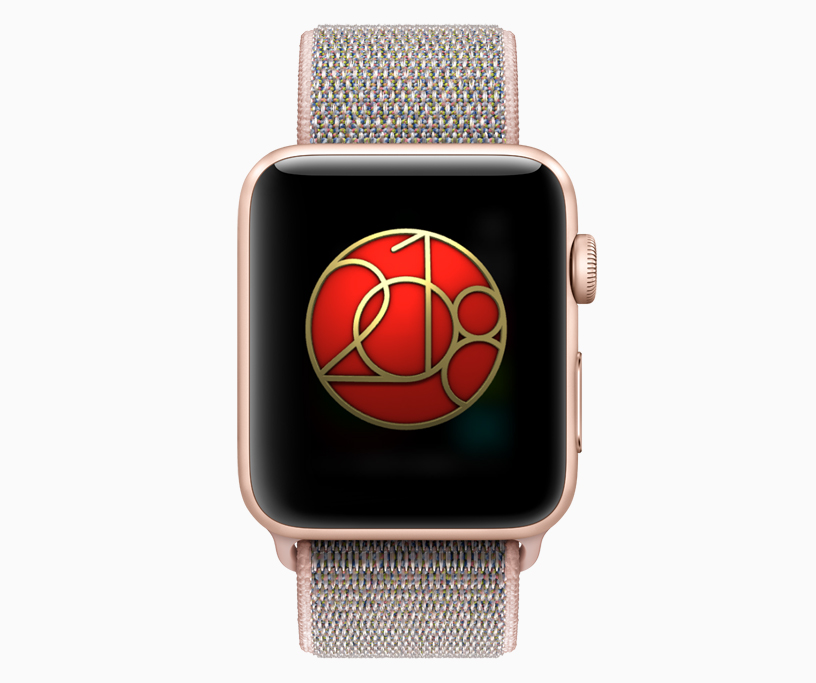 Apple Watch 显示屏上的全民健身日奖章。