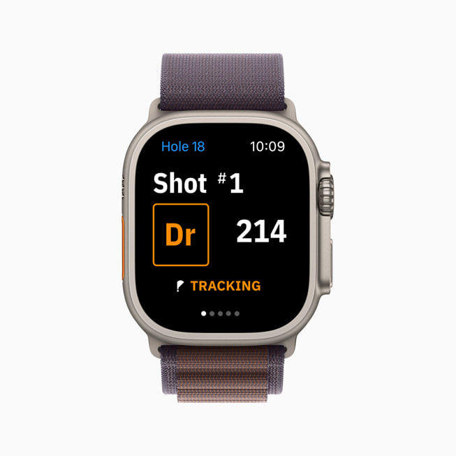 Golfshot 在 Apple Watch 上显示着自动击球跟踪。