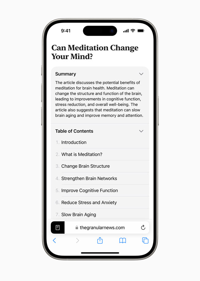 iPhone 15 Pro 上显示着一篇名为《冥想能否改变你的想法》的文章，以及文章的摘要和目录。