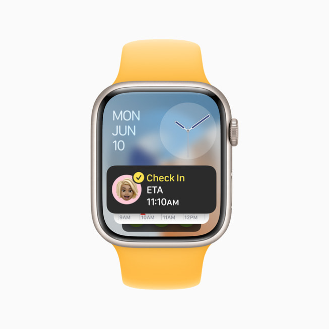 Apple Watch Series 9 上显示着平安确认功能。