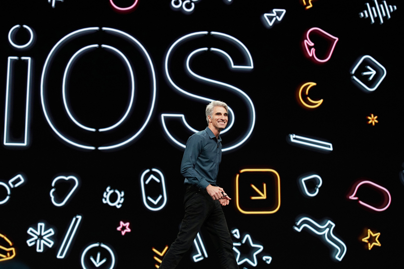 Craig Federighi 发布 iOS 这款先进移动操作系统的最新版本 iOS 13。
