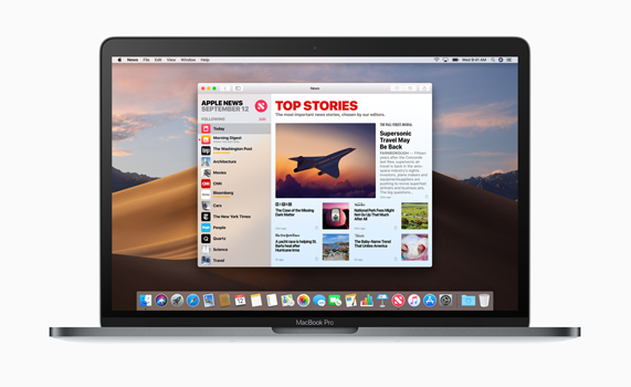 MacBook Pro 桌面上的 Apple News app。