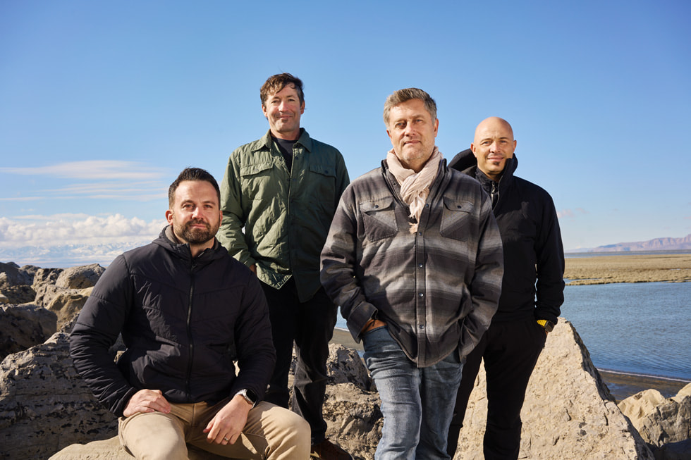 为用户带来 Oceanic+ 的 Huish Outdoors 开发团队，从左至右：Nick Hollis、Mike Hush、Olivier Laguette、Andrea Silvestri。