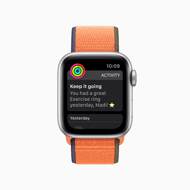 Apple Watch 上健身记录圆环的提醒。 