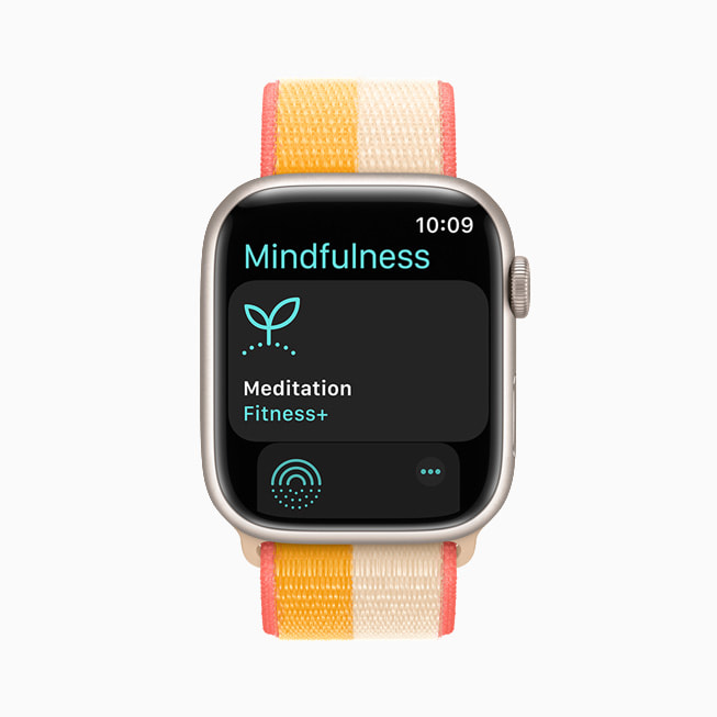 Apple Watch Series 7 上显示的正念 app。